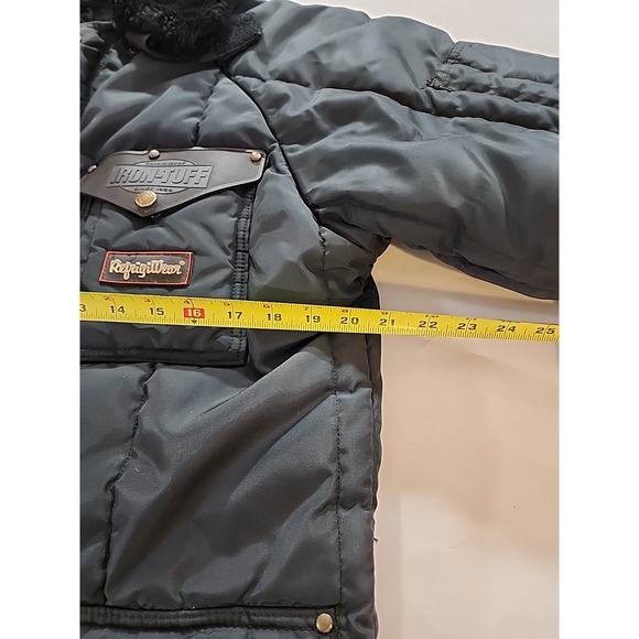 Vintage Refrigiwear Men's Black Insulated Jacket Size Med - Picture 13 of 14